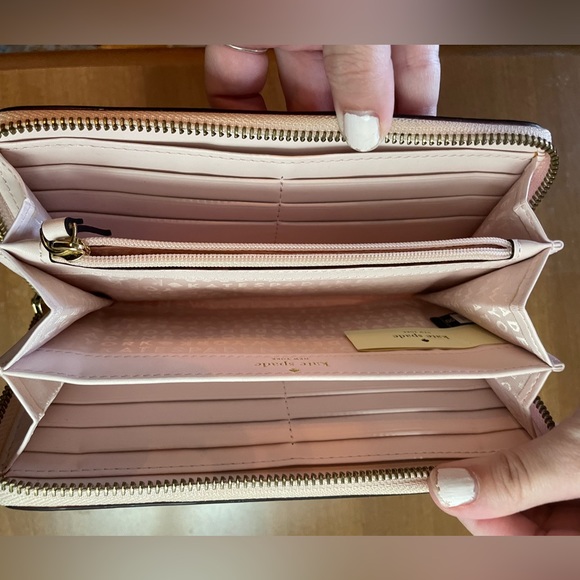 Kate Spade Wallet - Picture 3 of 3